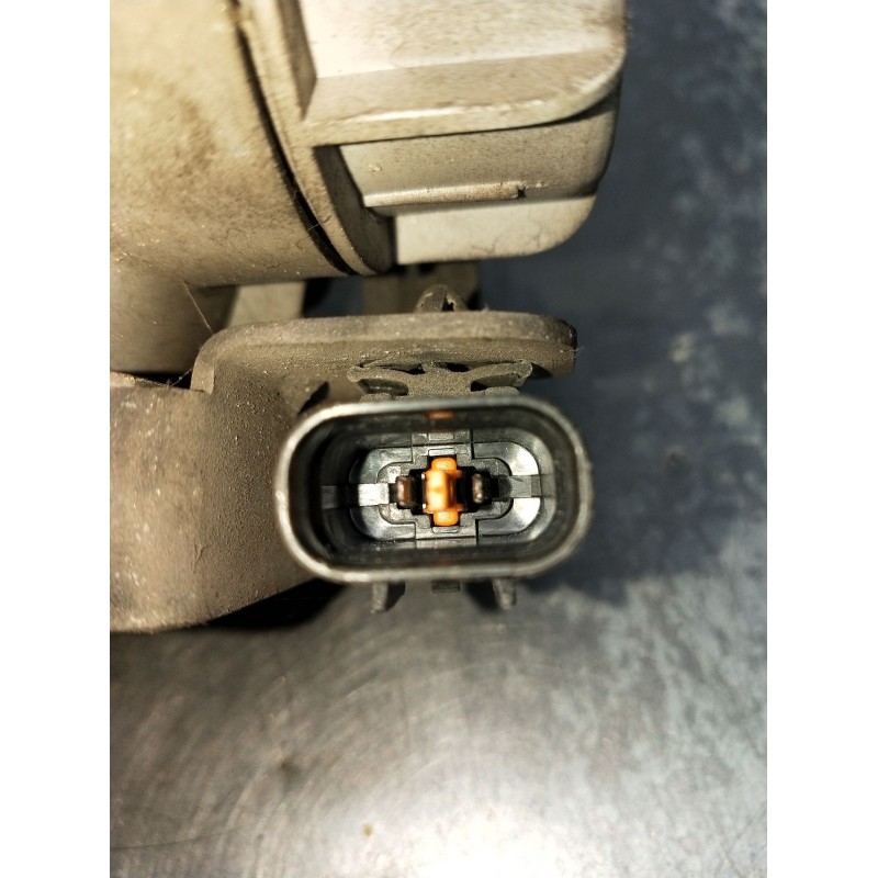 Recambio de faro antiniebla izquierdo para hyundai h-1 / starex autobús (a1) 2.5 crdi referencia OEM IAM   2001