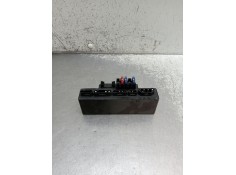 Recambio de caja reles / fusibles para mercedes-benz clase e (w210) e 300 d (210.020) referencia OEM IAM A2105400372  1995