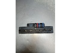 Recambio de caja reles / fusibles para mercedes-benz clase e (w210) e 300 d (210.020) referencia OEM IAM A2105400372  1995 2