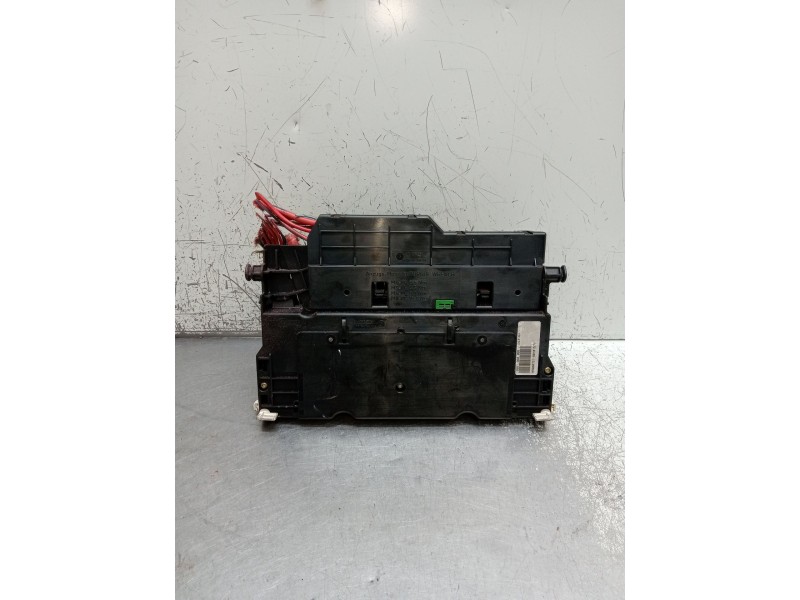 Recambio de caja reles / fusibles para bmw 3 (e46) 320 d referencia OEM IAM 18091000000 MR980721 90101570 1998