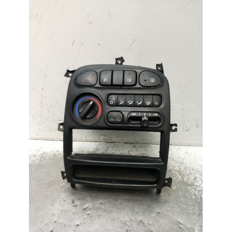 Recambio de mando calefaccion / aire acondicionado para hyundai h-1 / starex autobús (a1) 2.5 crdi referencia OEM IAM  VER FOTOS