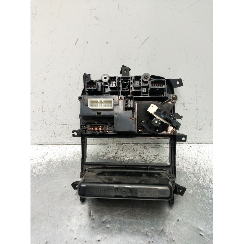 Recambio de mando calefaccion / aire acondicionado para hyundai h-1 / starex autobús (a1) 2.5 crdi referencia OEM IAM  VER FOTOS