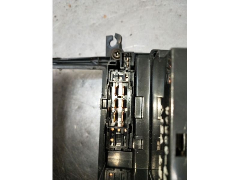 Recambio de mando calefaccion / aire acondicionado para hyundai h-1 / starex autobús (a1) 2.5 crdi referencia OEM IAM  VER FOTOS