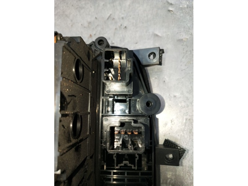 Recambio de mando calefaccion / aire acondicionado para hyundai h-1 / starex autobús (a1) 2.5 crdi referencia OEM IAM  VER FOTOS