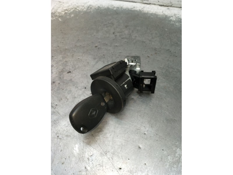 Recambio de conmutador de arranque para renault twingo ii (cn0_) 1.2 (cn0d) referencia OEM IAM 281133492AT 8200405701C 2007