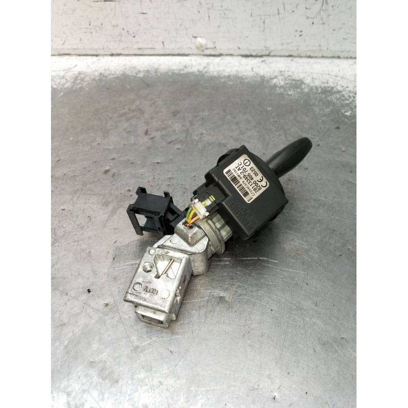 Recambio de conmutador de arranque para renault twingo ii (cn0_) 1.2 (cn0d) referencia OEM IAM 281133492AT 8200405701C 2007