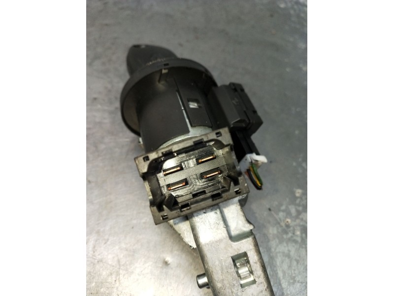 Recambio de conmutador de arranque para renault twingo ii (cn0_) 1.2 (cn0d) referencia OEM IAM 281133492AT 8200405701C 2007