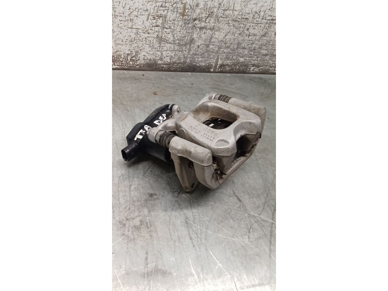 Recambio de pinza freno trasera derecha para jeep renegade referencia OEM IAM   21 TRW ELECTRICA