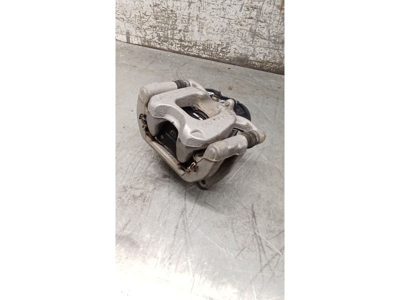 Recambio de pinza freno trasera derecha para jeep renegade referencia OEM IAM   21 TRW ELECTRICA