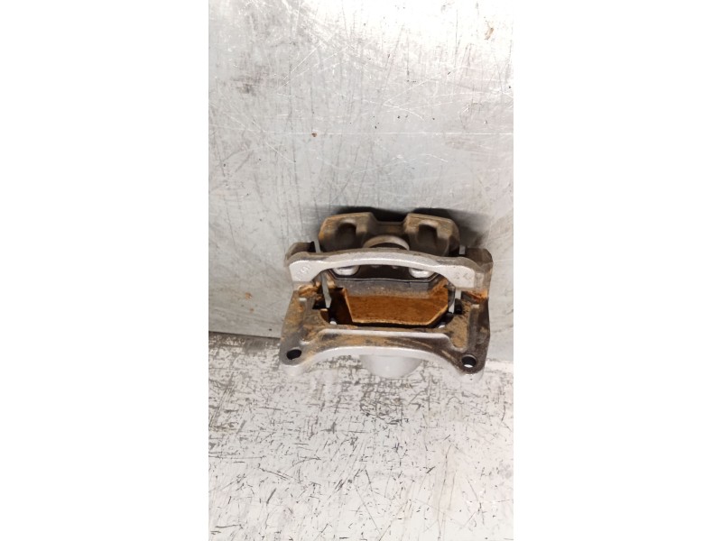 Recambio de pinza freno delantera derecha para jeep renegade referencia OEM IAM  MANDO 21