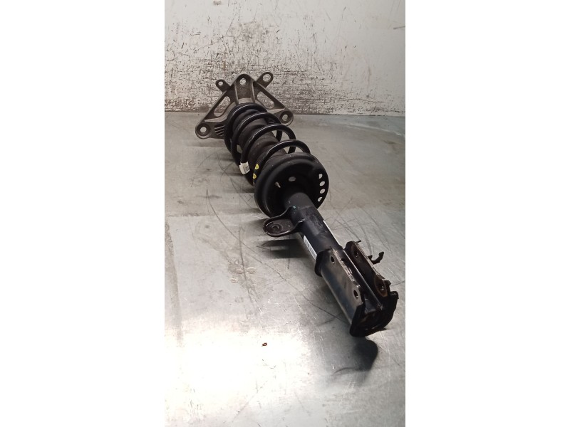 Recambio de amortiguador trasero derecho para jeep renegade referencia OEM IAM   21