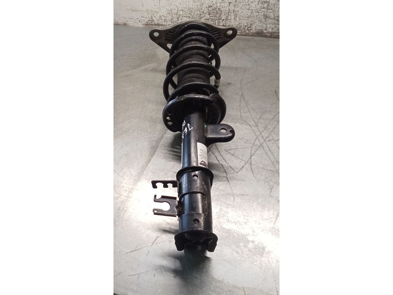 Recambio de amortiguador trasero derecho para jeep renegade referencia OEM IAM   21