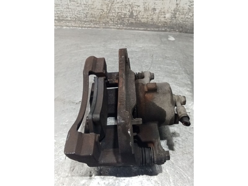 Recambio de pinza freno delantera derecha para toyota corolla (_e12_) 1.6 vvt-i (zze121_) referencia OEM IAM   