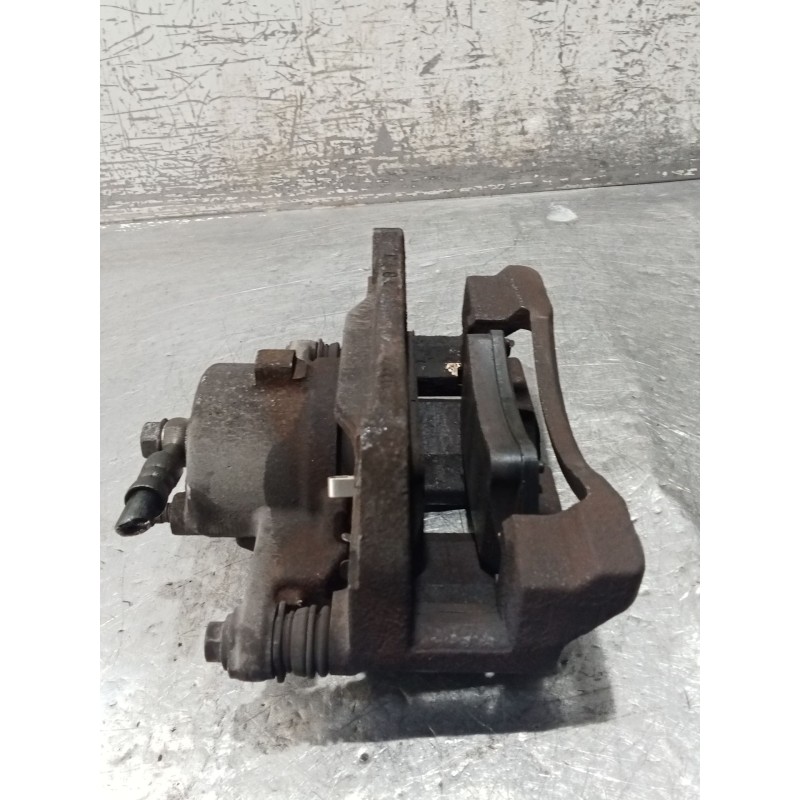 Recambio de pinza freno delantera izquierda para toyota corolla (_e12_) 1.6 vvt-i (zze121_) referencia OEM IAM   
