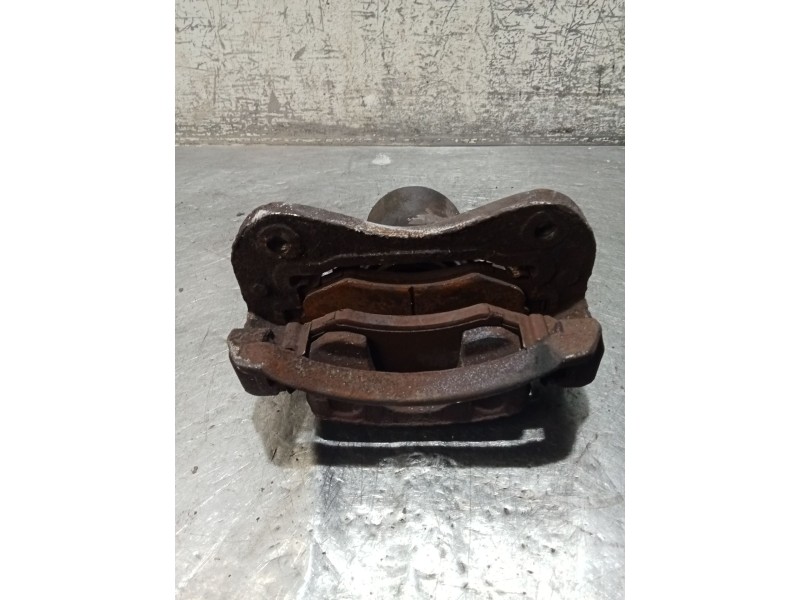 Recambio de pinza freno delantera derecha para hyundai lantra berlina (rd) 1.6 cat referencia OEM IAM   