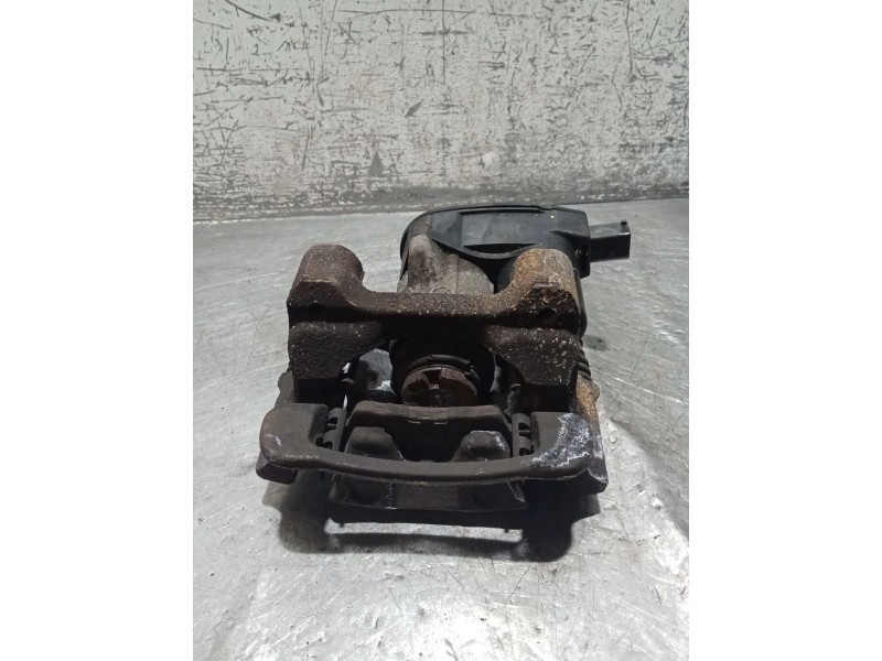 Recambio de pinza freno trasera izquierda para hyundai i40 i (vf) 1.7 crdi referencia OEM IAM   