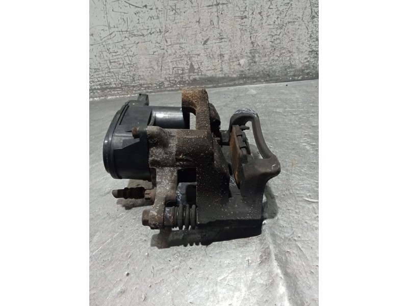 Recambio de pinza freno trasera izquierda para hyundai i40 i (vf) 1.7 crdi referencia OEM IAM   