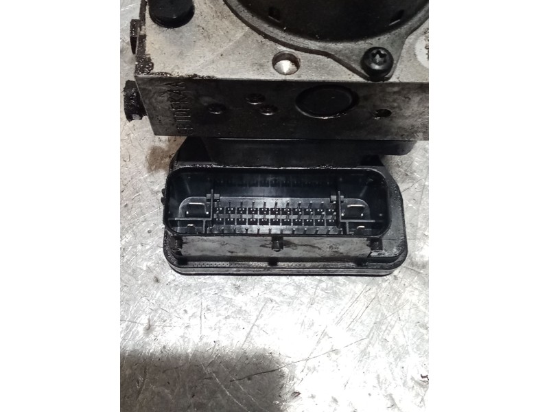 Recambio de abs para hyundai i40 i (vf) 1.7 crdi referencia OEM IAM BE60031502 5892037510 