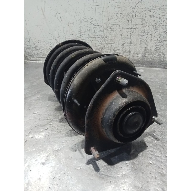 Recambio de amortiguador delantero izquierdo para hyundai lantra berlina (rd) 1.6 cat referencia OEM IAM   