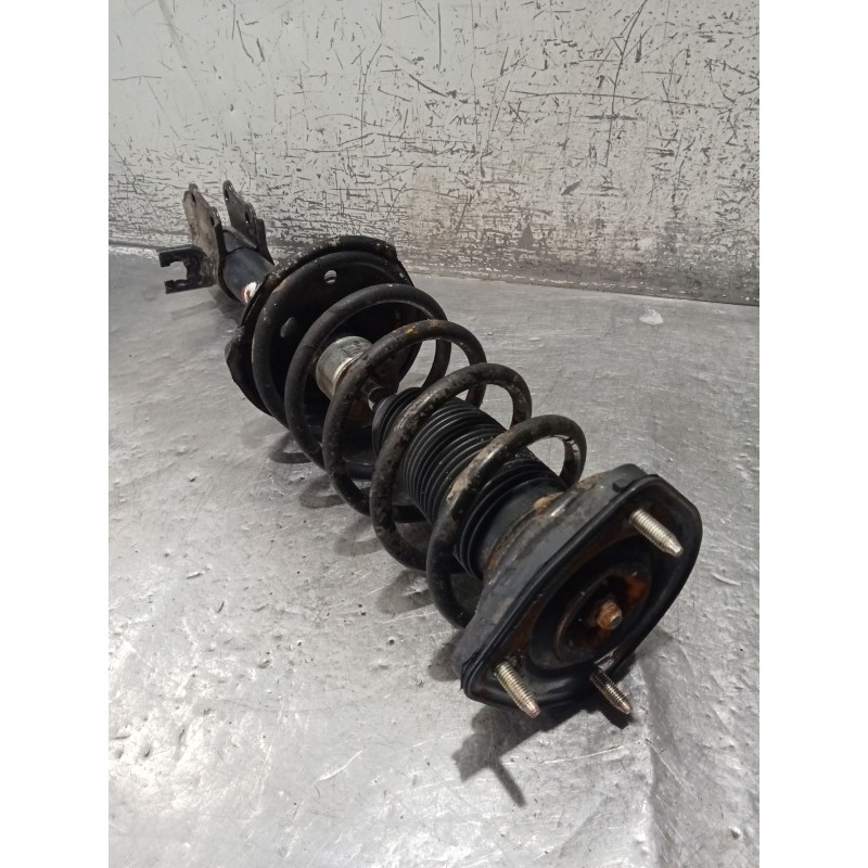 Recambio de amortiguador trasero derecho para hyundai lantra berlina (rd) 1.6 cat referencia OEM IAM   