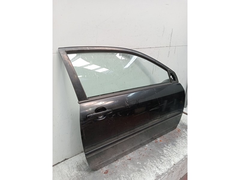 Recambio de puerta delantera derecha para toyota corolla (_e12_) 1.6 vvt-i (zze121_) referencia OEM IAM   2002 3P