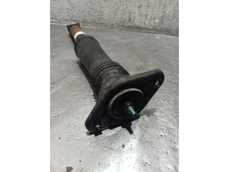 Recambio de amortiguador trasero izquierdo para hyundai i40 i (vf) 1.7 crdi referencia OEM IAM   