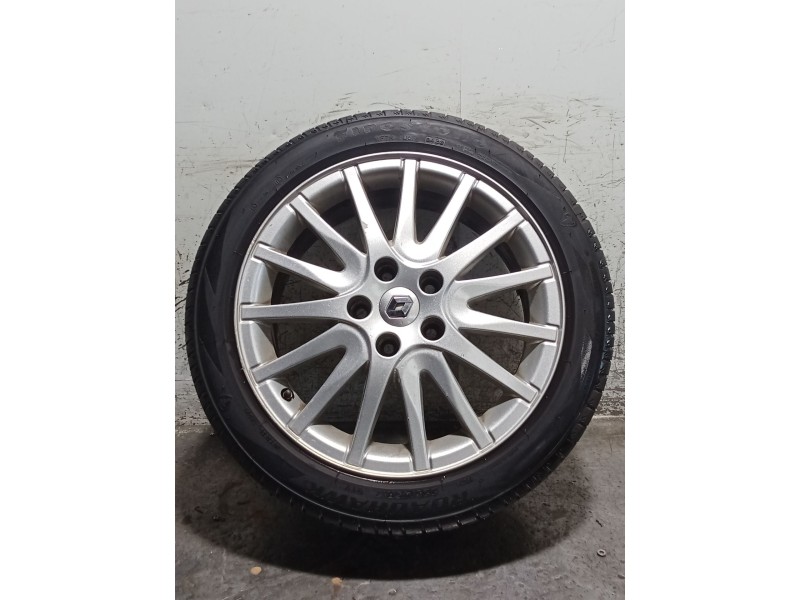 Recambio de juego llantas para renault laguna iii (bt0/1) 2.0 dci (bt07, bt0j, bt14, bt1a, bt1s) referencia OEM IAM 225/45 R17 9