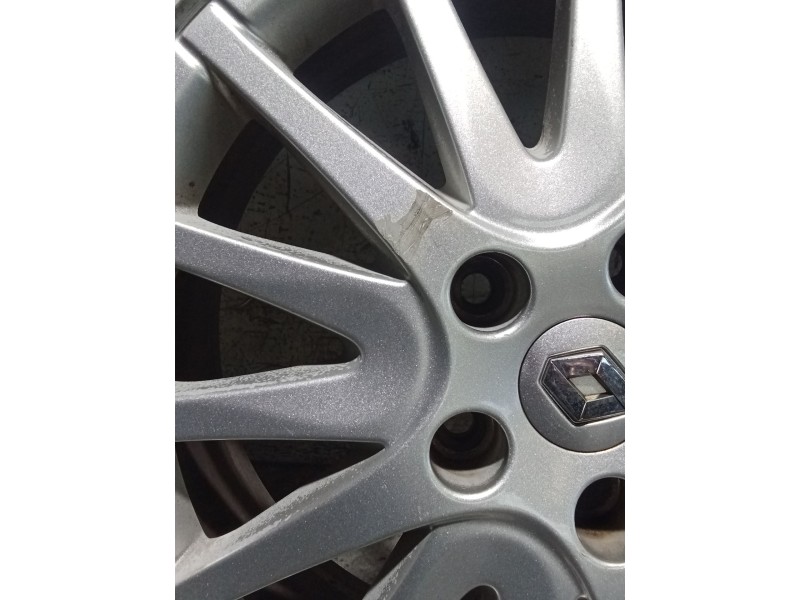 Recambio de juego llantas para renault laguna iii (bt0/1) 2.0 dci (bt07, bt0j, bt14, bt1a, bt1s) referencia OEM IAM 225/45 R17 9