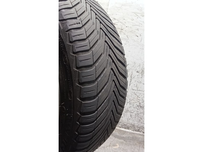 Recambio de juego llantas para renault laguna iii (bt0/1) 2.0 dci (bt07, bt0j, bt14, bt1a, bt1s) referencia OEM IAM 225/45 R17 9