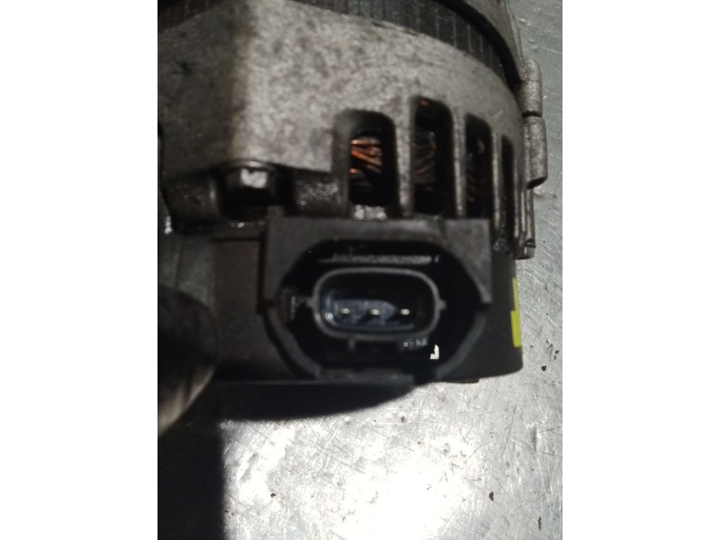 Recambio de alternador para hyundai i40 i (vf) 1.7 crdi referencia OEM IAM 373002A800 2609674 