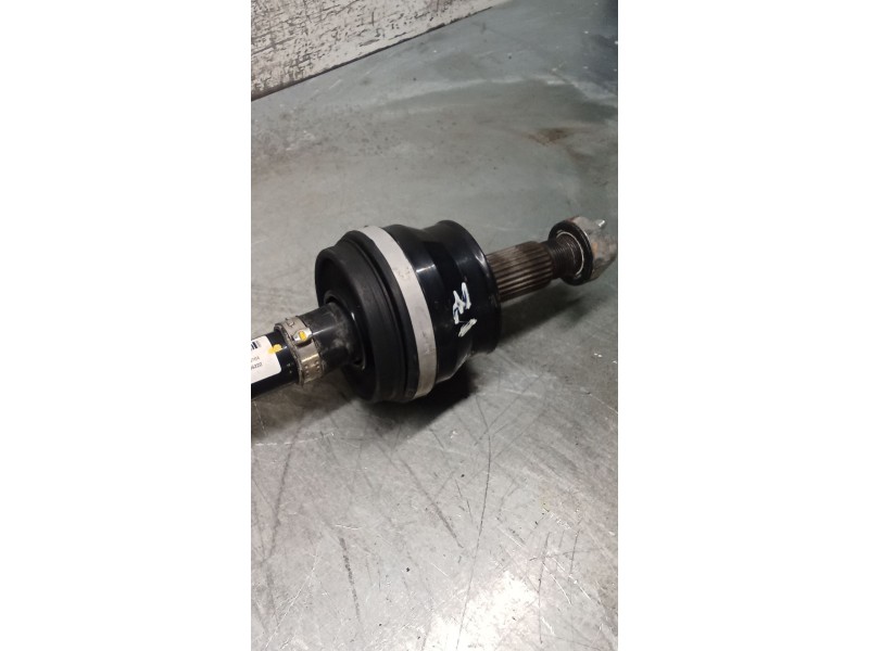 Recambio de transmision trasera izquierda para jeep renegade referencia OEM IAM   21