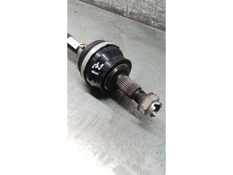 Recambio de transmision trasera izquierda para jeep renegade referencia OEM IAM   21