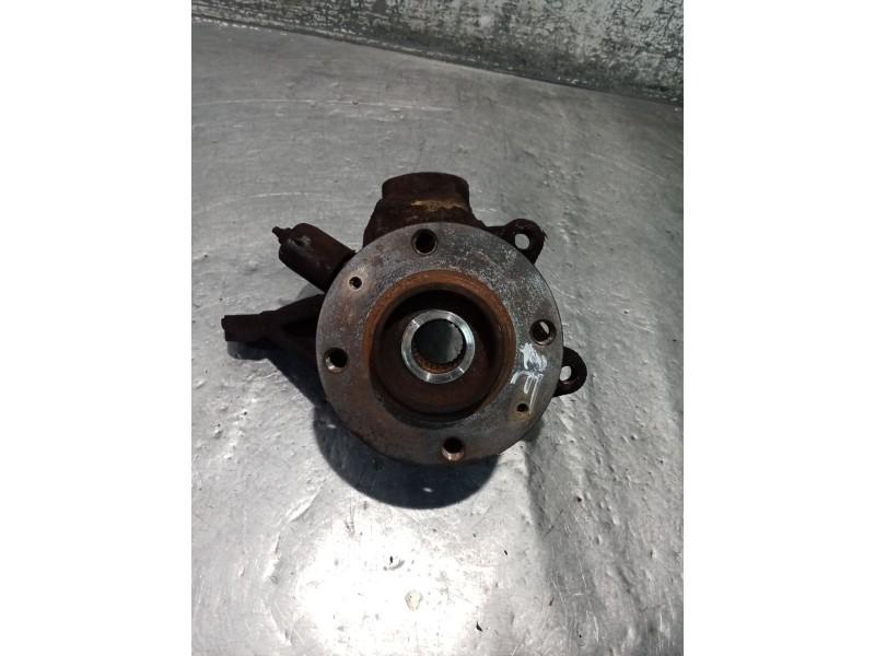 Recambio de mangueta delantera derecha para citroën xsara picasso (n68) 2.0 hdi referencia OEM IAM   04