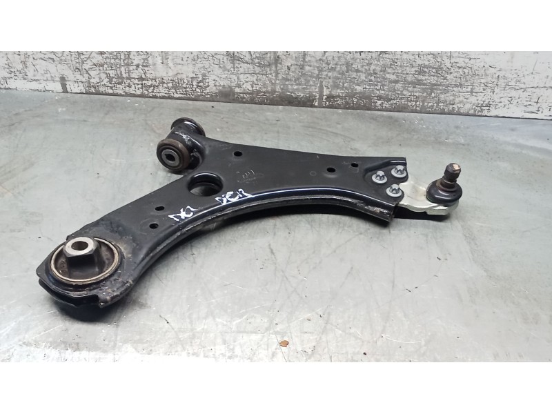 Recambio de brazo suspension inferior delantero derecho para jeep renegade referencia OEM IAM   21