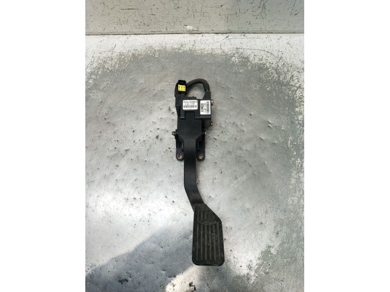 Recambio de potenciometro pedal para hyundai h-1 / starex autobús (a1) 2.5 crdi referencia OEM IAM XJJKAE228 0149008052 00861040