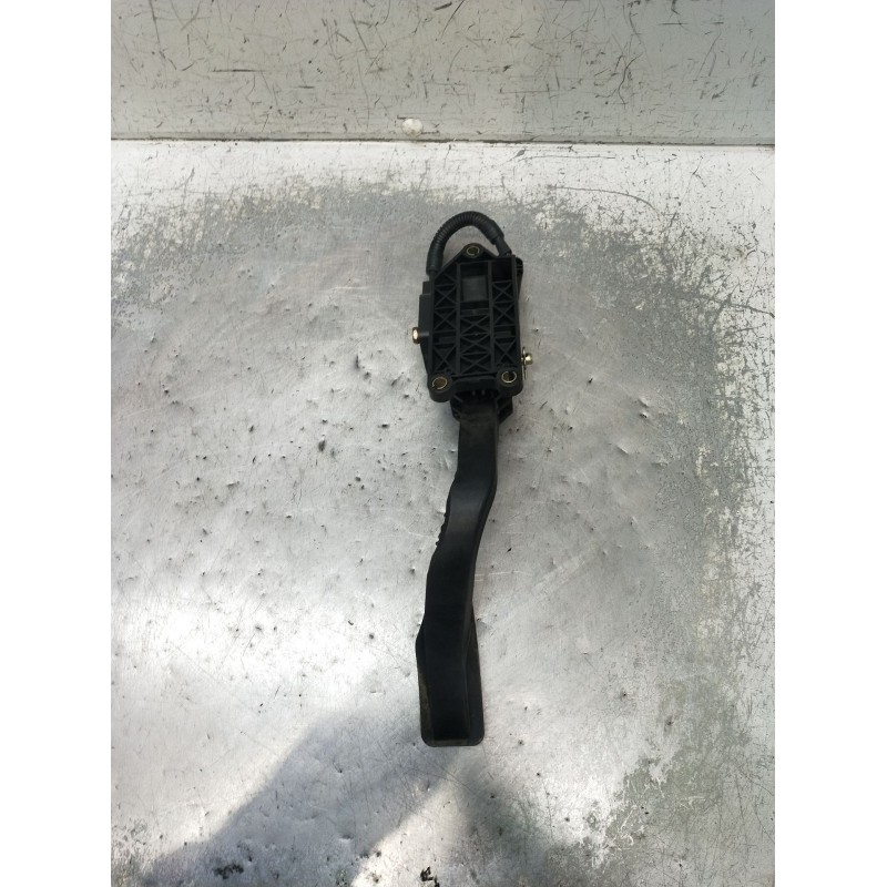 Recambio de potenciometro pedal para hyundai h-1 / starex autobús (a1) 2.5 crdi referencia OEM IAM XJJKAE228 0149008052 00861040