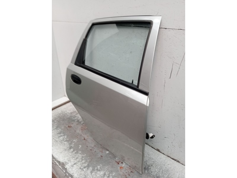 Recambio de puerta trasera derecha para daewoo kalos (klas) 1.4 referencia OEM IAM   2002 5P