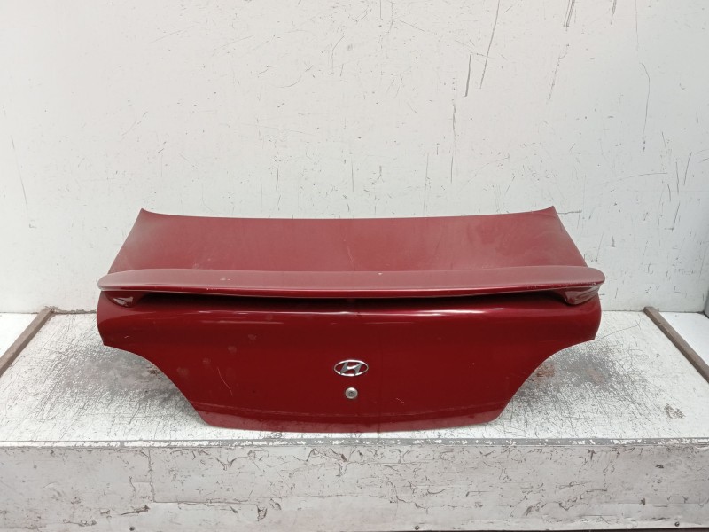 Recambio de tapa maletero para hyundai lantra berlina (rd) 1.6 cat referencia OEM IAM   1994 4P