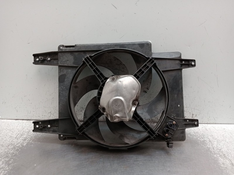 Recambio de electroventilador para alfa romeo 156 (932_) 1.6 16v t.spark (932.a4, 932.a4100) referencia OEM IAM 8240159  1997