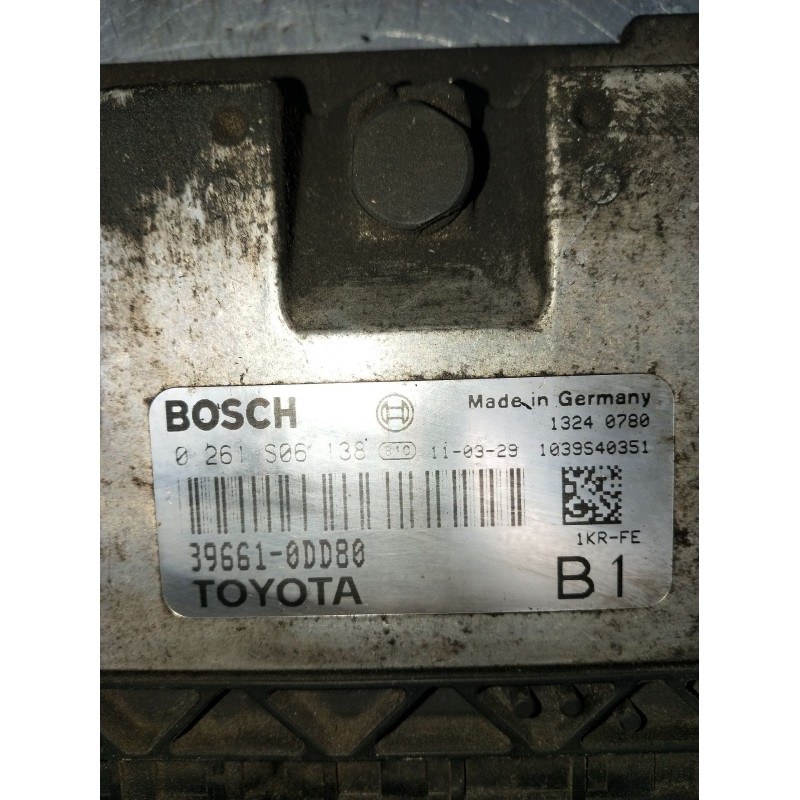Recambio de centralita motor uce para toyota yaris (_p9_) 1.0 vvt-i (ksp90_) referencia OEM IAM 0261S06138 396610DD80 1039S40351