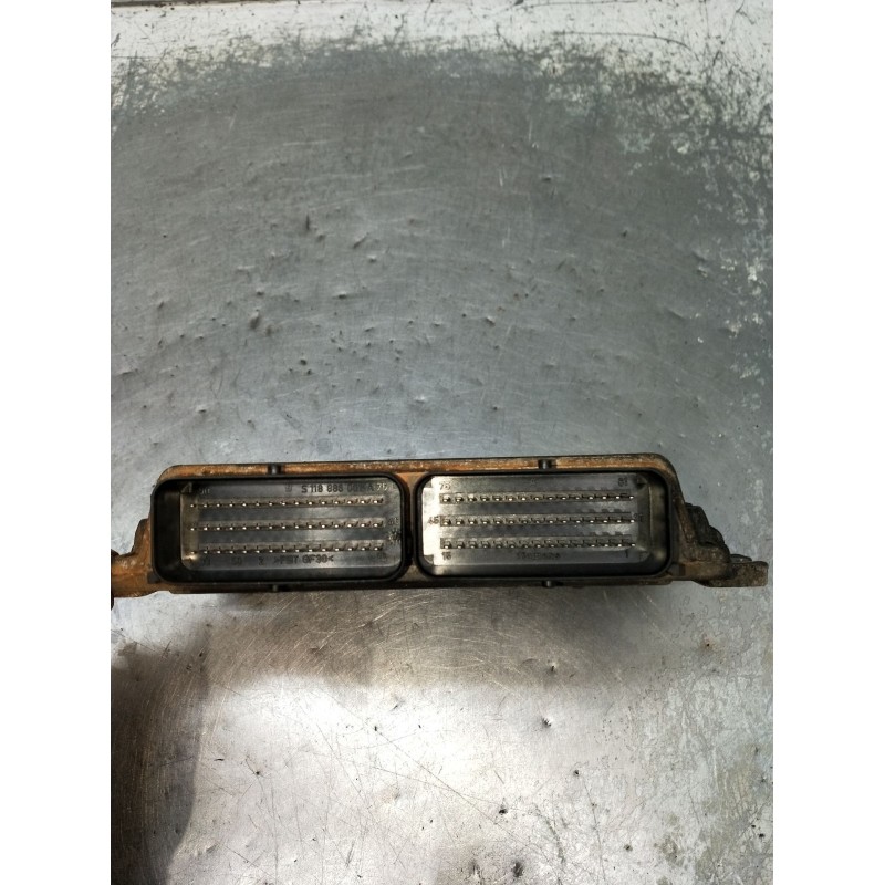 Recambio de centralita motor uce para renault clio ii (bb_, cb_) 1.4 16v (b/cb0p, bb13) referencia OEM IAM 8200326741 8200326375