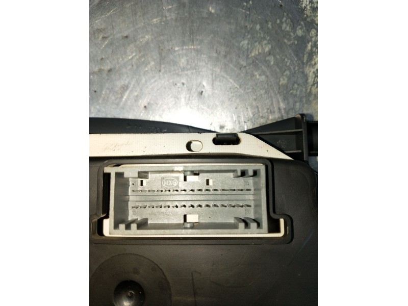 Recambio de cuadro instrumentos para renault clio ii (bb_, cb_) 1.4 16v (b/cb0p, bb13) referencia OEM IAM P8200261102C NS7088972