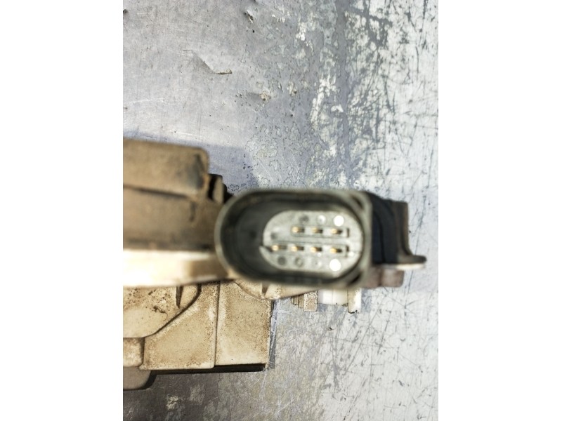 Recambio de motor cierre centralizado delantero izquierdo para seat ibiza iv sc (6j1, 6p5) 1.9 tdi referencia OEM IAM 15A5N18370