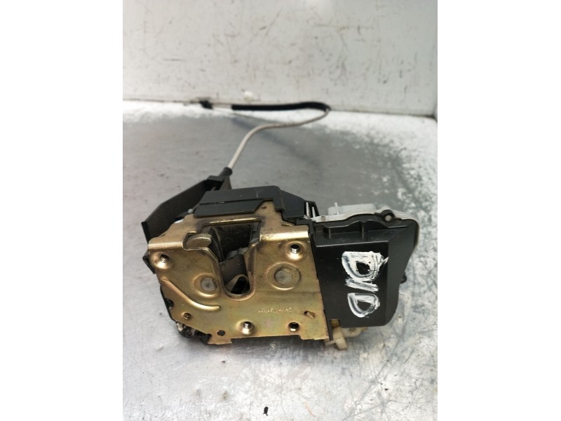 Recambio de motor cierre centralizado delantero derecho para peugeot 307 (3a/c) 1.6 16v referencia OEM IAM  5P 2001
