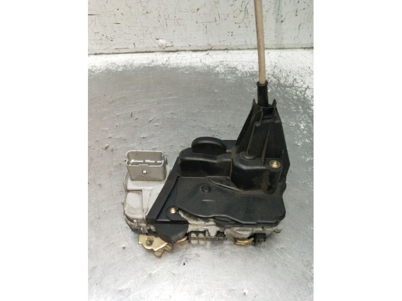 Recambio de motor cierre centralizado delantero derecho para peugeot 307 (3a/c) 1.6 16v referencia OEM IAM  5P 2001