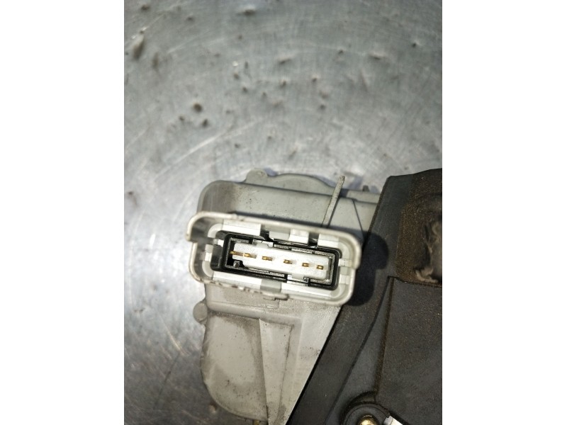 Recambio de motor cierre centralizado delantero derecho para peugeot 307 (3a/c) 1.6 16v referencia OEM IAM  5P 2001