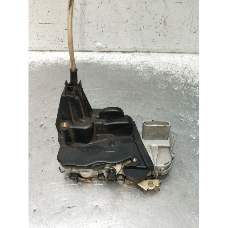 Recambio de motor cierre centralizado delantero izquierdo para peugeot 307 (3a/c) 1.6 16v referencia OEM IAM  5P 2001