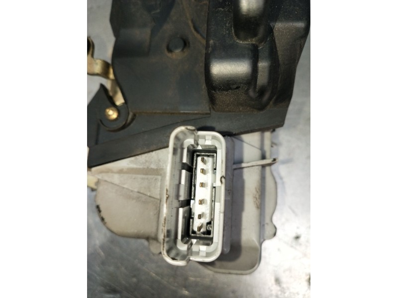 Recambio de motor cierre centralizado delantero izquierdo para peugeot 307 (3a/c) 1.6 16v referencia OEM IAM  5P 2001