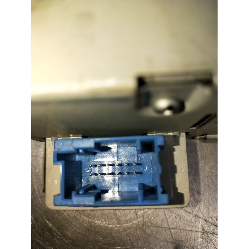 Recambio de sistema audio / radio cd para peugeot 307 (3a/c) 1.6 16v referencia OEM IAM 7607769050 BP905038660158 2001