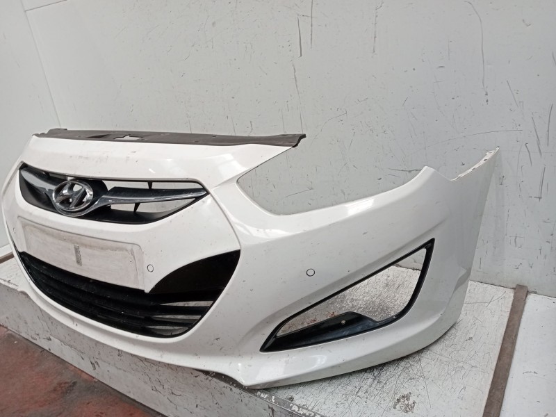 Recambio de paragolpes delantero para hyundai i40 i (vf) 1.7 crdi referencia OEM IAM   2012